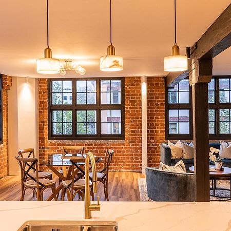 Johnston Apartments - Award-Winning Building, Your Unforgettable Stay Whanganui Bagian luar foto