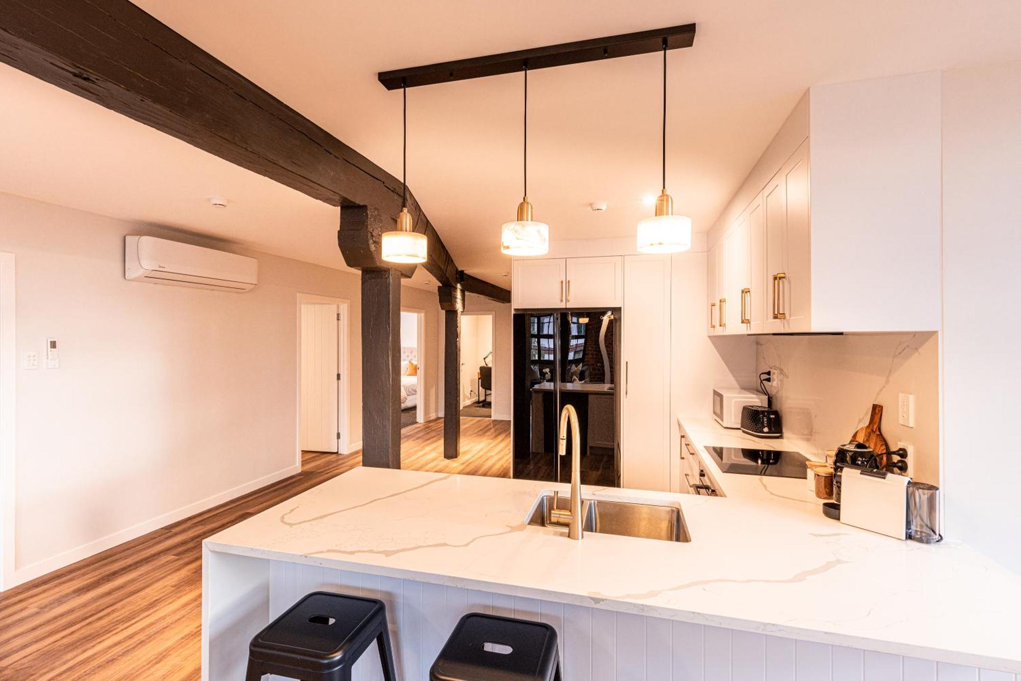 Johnston Apartments - Award-Winning Building, Your Unforgettable Stay Whanganui Bagian luar foto