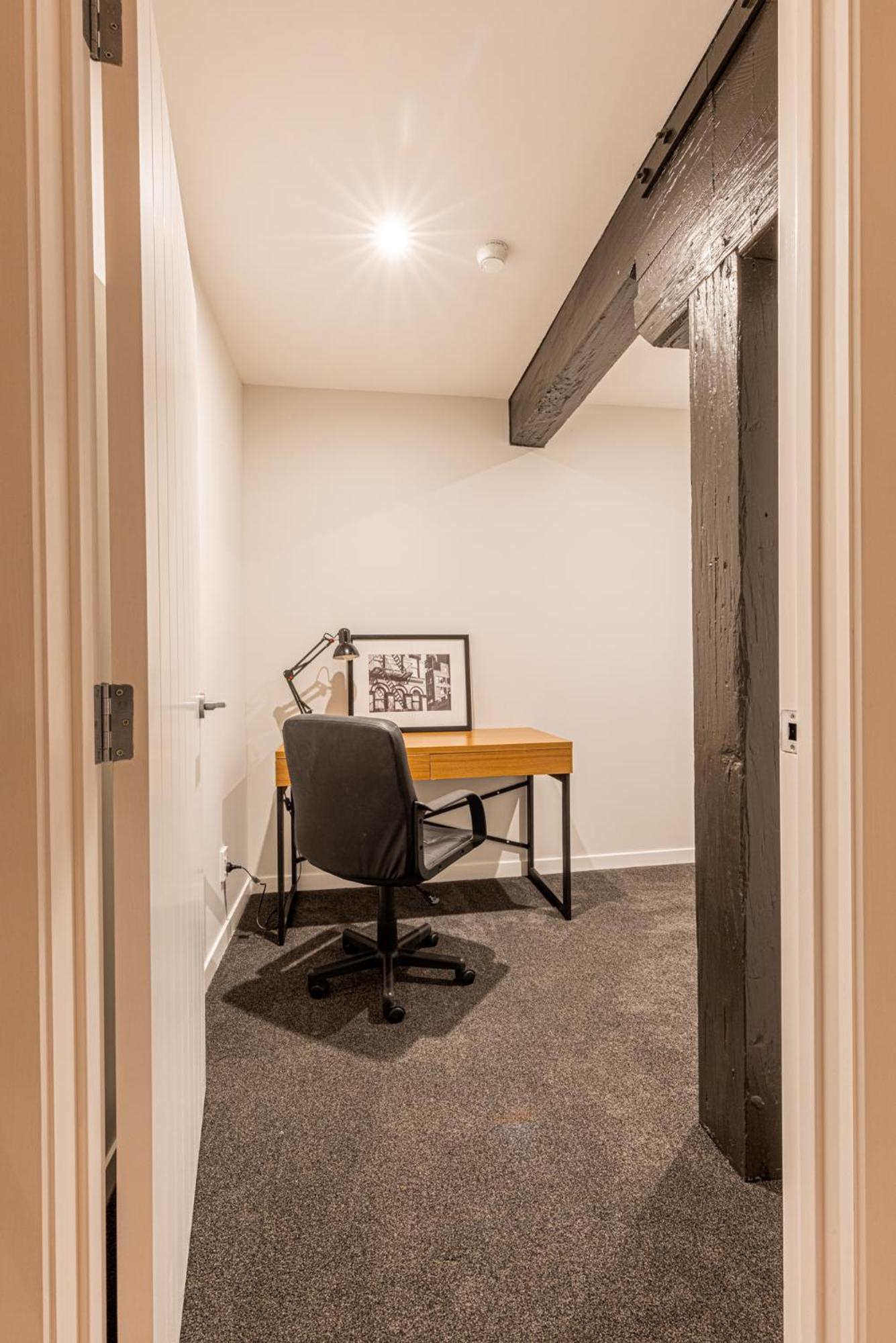 Johnston Apartments - Award-Winning Building, Your Unforgettable Stay Whanganui Bagian luar foto