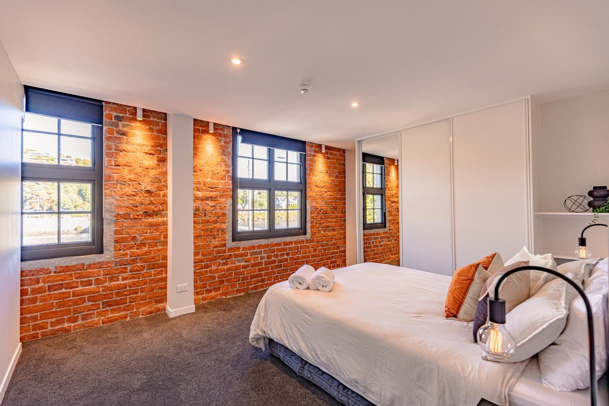 Johnston Apartments - Award-Winning Building, Your Unforgettable Stay Whanganui Bagian luar foto