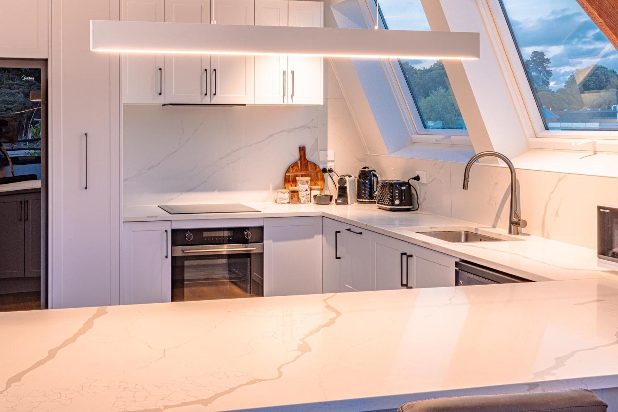 Johnston Apartments - Award-Winning Building, Your Unforgettable Stay Whanganui Bagian luar foto