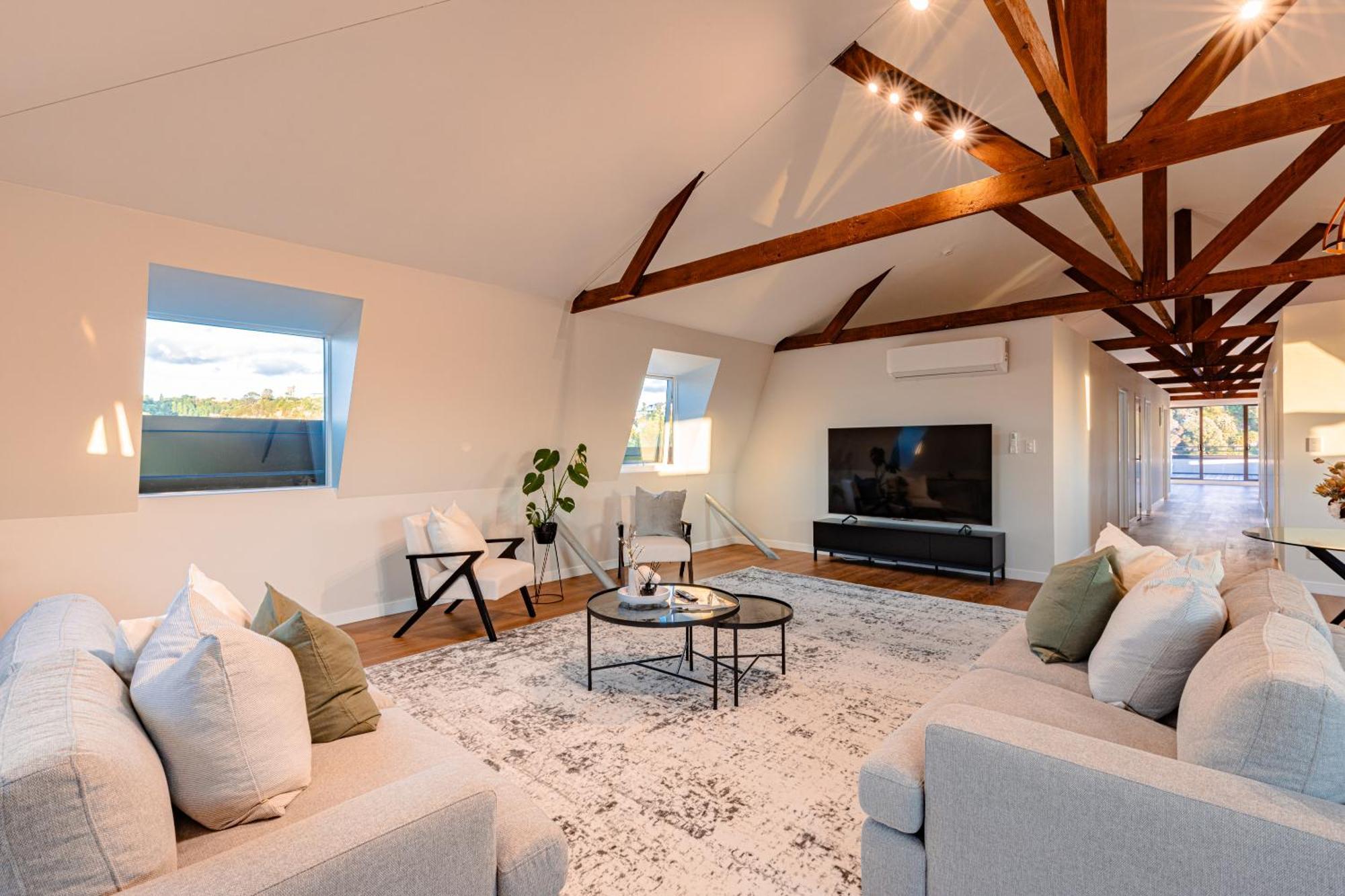 Johnston Apartments - Award-Winning Building, Your Unforgettable Stay Whanganui Bagian luar foto