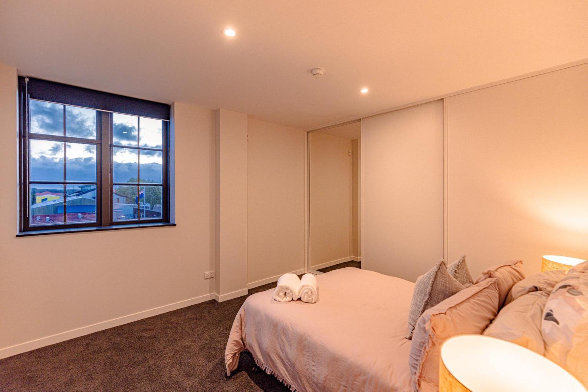 Johnston Apartments - Award-Winning Building, Your Unforgettable Stay Whanganui Bagian luar foto